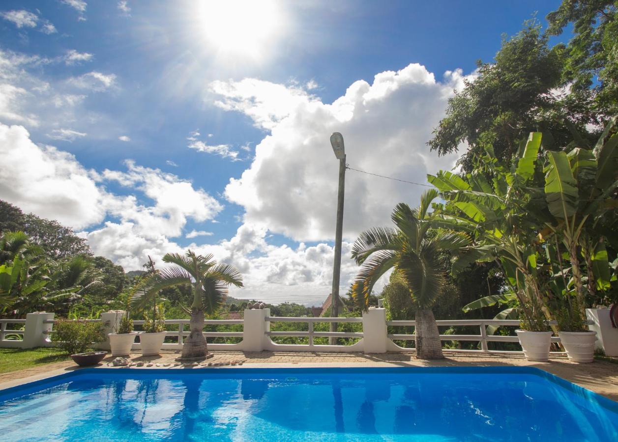 Kokogrove Chalets Anse Royale Exterior foto